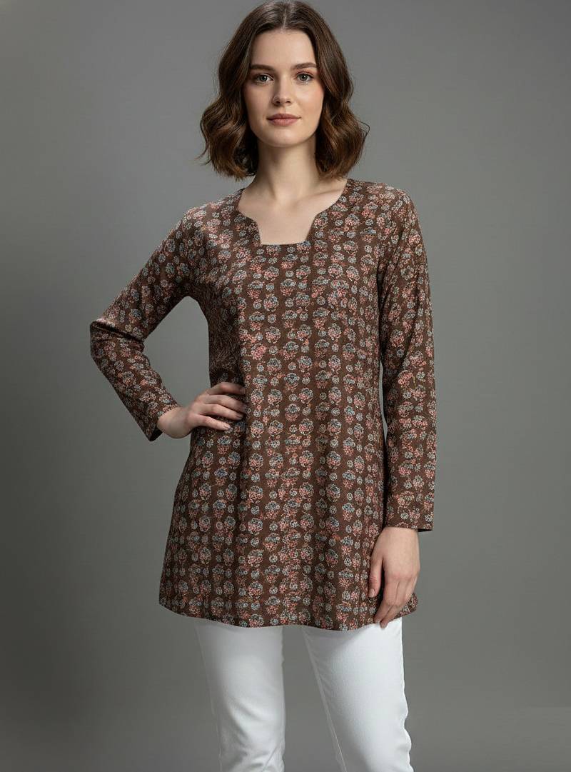  floral digital print muslin silk tunic / stylish short kurti for grilish