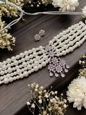 multi layer pearl choker set with floral crystal pendant 3