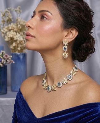 blue stone gold plated floral necklace set with earrings 4