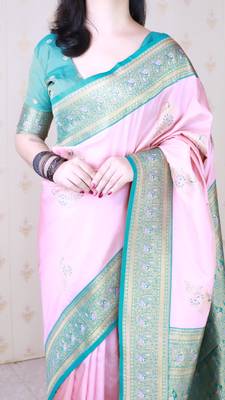 pink soft silk saree with rich zari border & contrast blouse 4