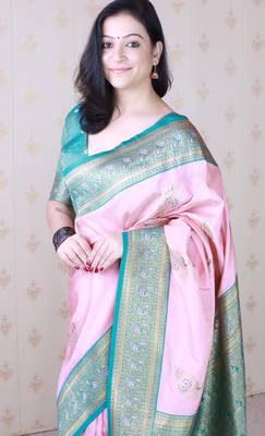 pink soft silk saree with rich zari border & contrast blouse 5