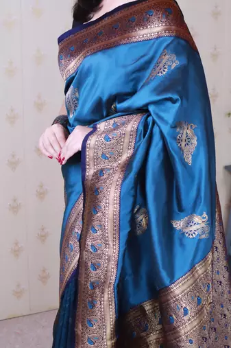 blue soft silk saree with rich zari border & contrast blouse