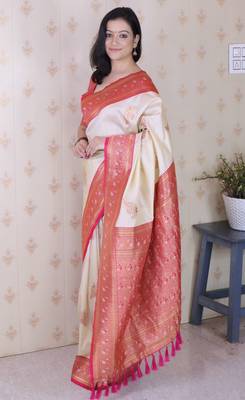 cream soft silk saree with rich zari border & contrast blouse 3