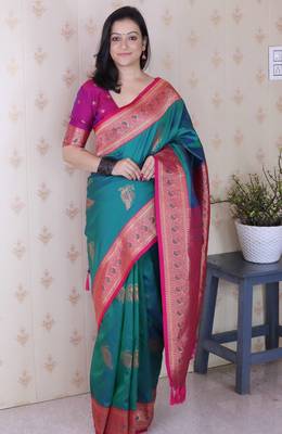 teal soft silk saree with rich zari border & contrast blouse 4