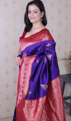 purple soft silk saree with rich zari border & contrast blouse 3