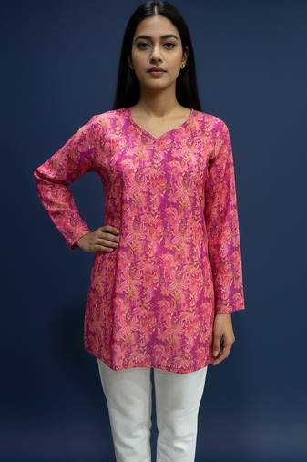  floral digital print muslin silk tunic / stylish short kurti for grilish