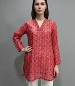  floral digital print muslin silk tunic / stylish short kurti for grilish