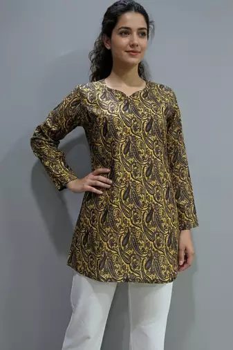  floral digital print muslin silk tunic / stylish short kurti 