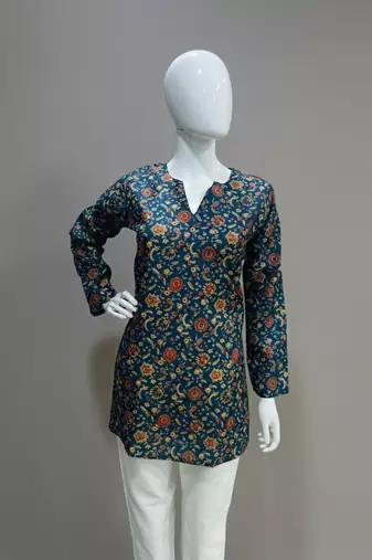  floral digital print muslin silk tunic / stylish short kurti for grilish