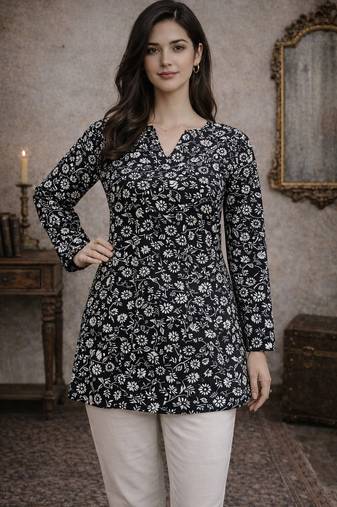  floral digital print muslin silk tunic / stylish short kurti 