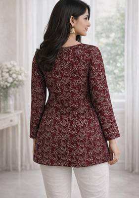  floral digital print muslin silk tunic / stylish short kurti for grilish 3