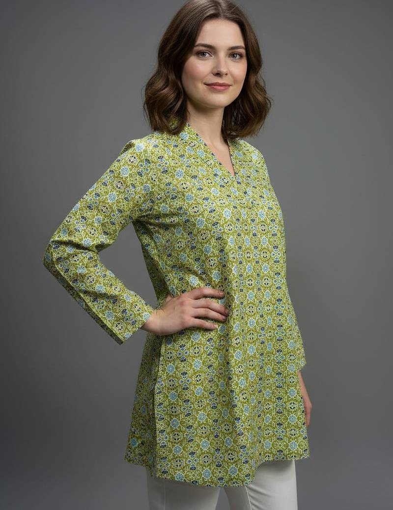  floral digital print muslin silk tunic / stylish short kurti for grilish