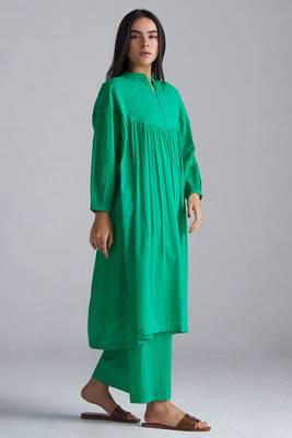 holly green mul mul kurta palazzo co-ord set for women 2