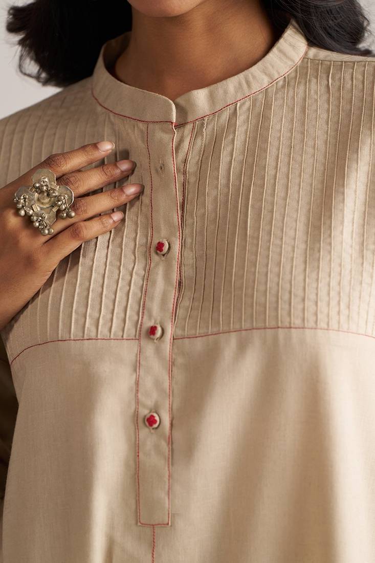 brown linen top and bottom set with minimal style