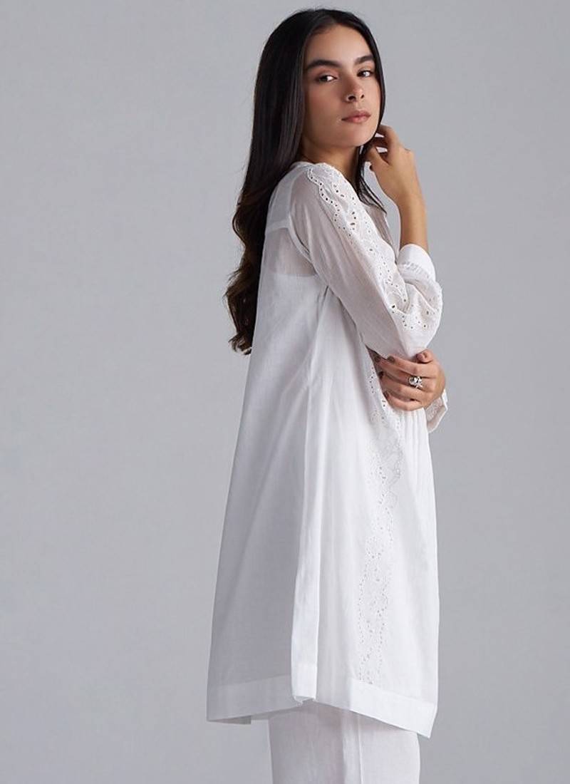 white cotton co-ord set with full sleeve style