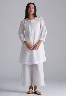 white cotton co-ord set with full sleeve style 1