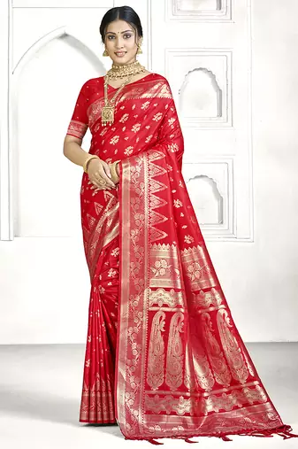 Red banarasi silk saree with classic zari weaving & ornate pallu | wedding & festive wear