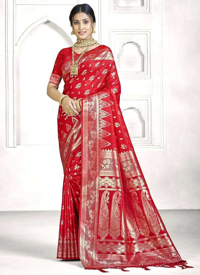 Red banarasi silk saree with classic zari weaving & ornate pallu | wedding & festive wear