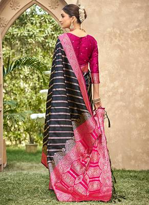 Black & rani pink banarasi silk saree with woven zari work 2