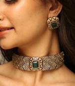 Lustrous geometric emerald & diamond choker set