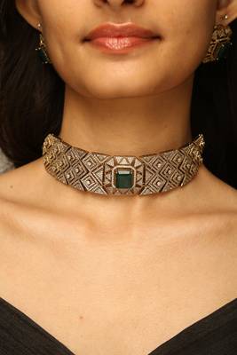 Lustrous geometric emerald & diamond choker set 2