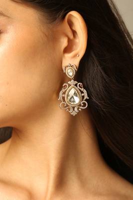 Majestic tiered emerald festoon necklace set 2