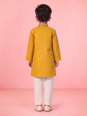 boys yellow jacquard silk kurta pajama with jari butti work 3