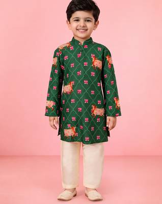 boys green pichwai print cotton kurta with cream pyjama     wedding & festive wear 2