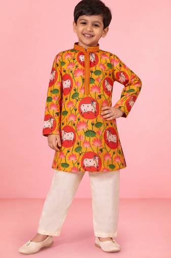 boys yellow muslin kurta pajama with pichwai print