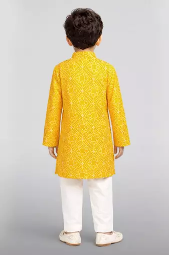 boys yellow cotton kurta pajama with bandhani print