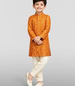 boys orange cotton kurta pajama with bandhani print