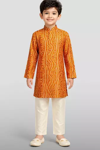 boys orange cotton kurta pajama with bandhani print