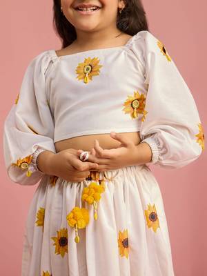 girls white poly muslin lehenga choli with floral print 2
