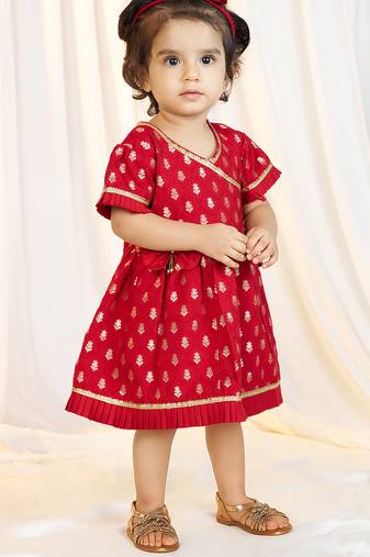 girls wear red jacquard dress set with floral pattern