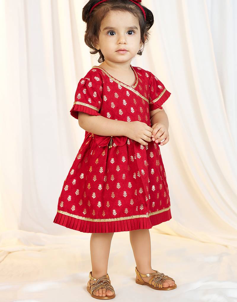 girls wear red jacquard dress set with floral pattern