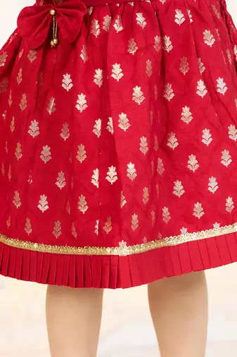 girls wear red jacquard dress set with floral pattern