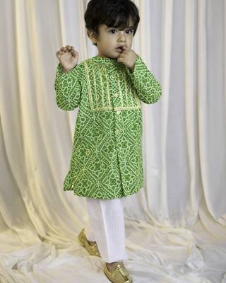 kids wear green cotton bandhani kurta pyjama set boys 1