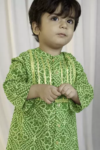 kids wear green cotton bandhani kurta pyjama set boys