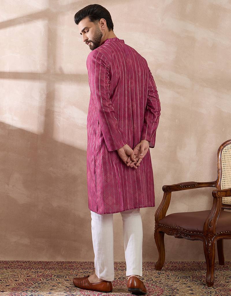 Men pink silk blend printed mandarin collar straight kurta with trouser