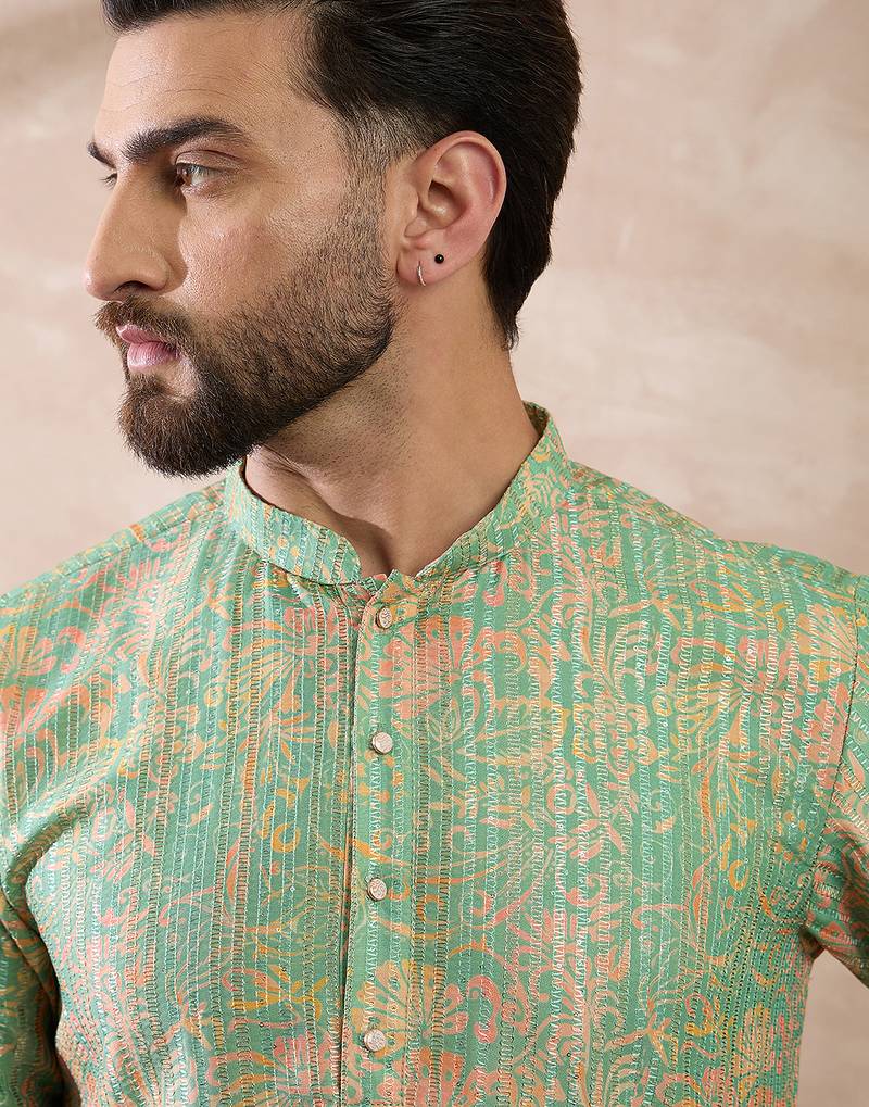 Men green silk blend printed mandarin collar straight kurta with trouser