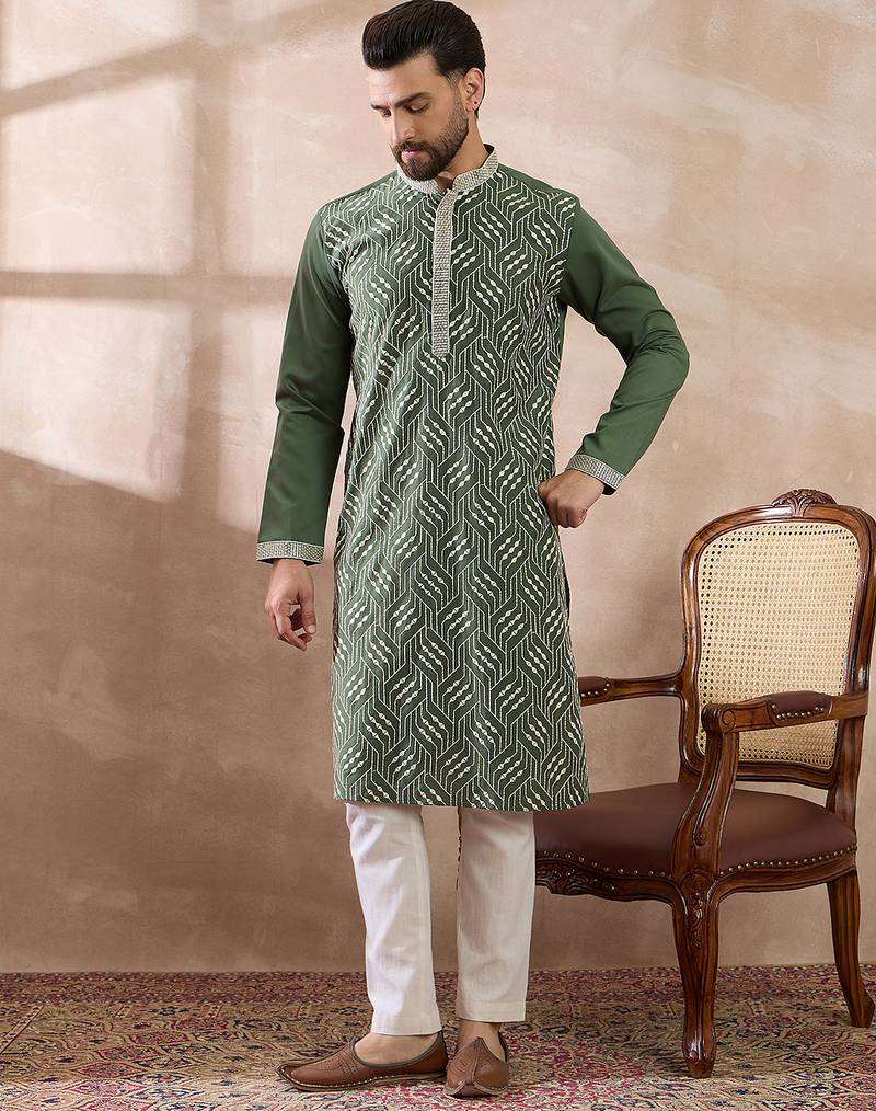 Men green silk blend embroidered mandarin collar straight kurta with trouser