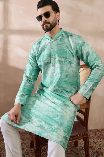 Men green silk blend printed mandarin collar straight kurta with trouser