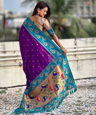 purple soft silk zari woven saree with contrast blouse 2