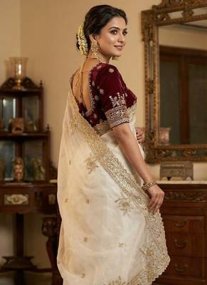 white satin saree with embroidery and heavy border 3