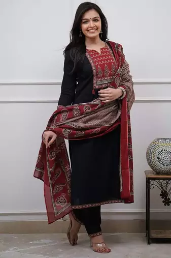 Women floral printed cotton kurta with trouser & dupatta