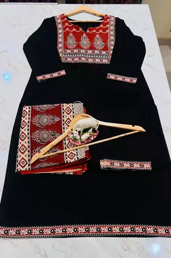 Women floral printed cotton kurta with trouser & dupatta