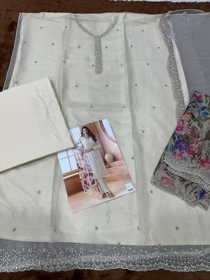 Ivory chiffon silk semi stitched suits 3