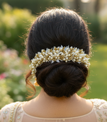 Designer pollens bridal hair gajra