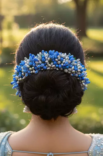 Blue and silver pollens hair gajra