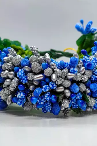Blue and silver pollens hair gajra